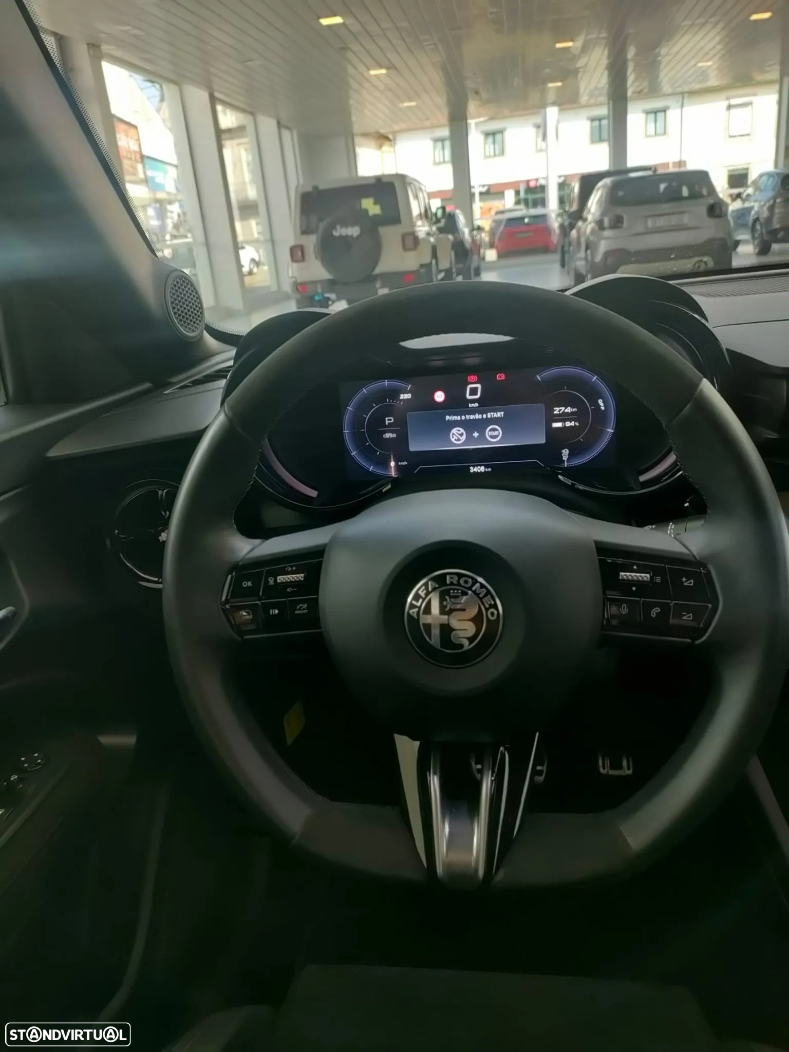 Alfa Romeo Junior Elletrica 50 kWh Veloce - 11