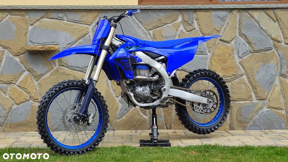 Yamaha YZ - 3