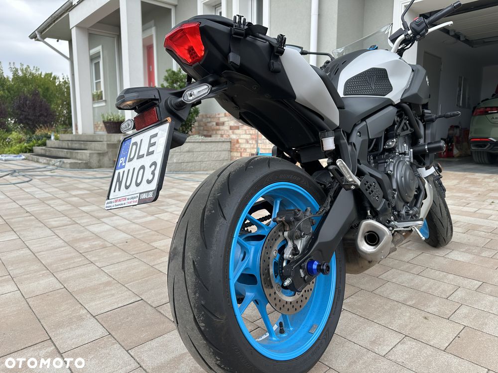 Yamaha MT - 7