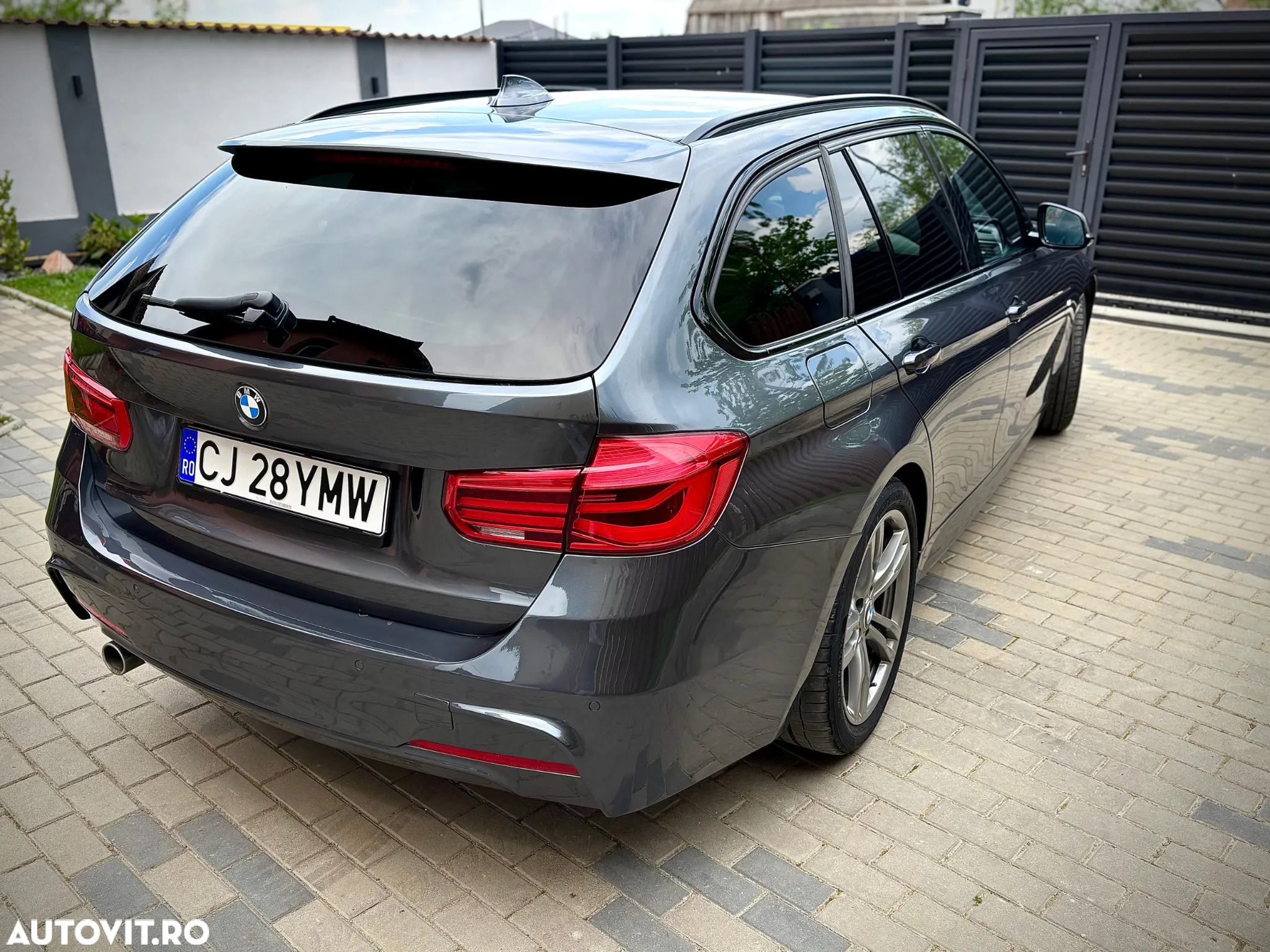 BMW Seria 3 318d Touring Aut. M Sport - 20