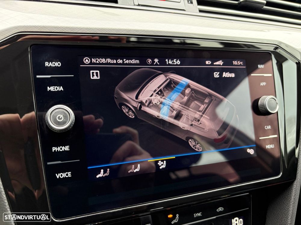 VW Passat Variant 2.0 TDi Elegance DSG - 47