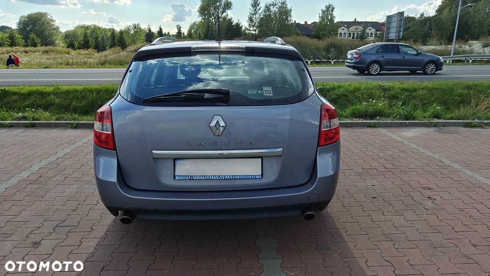 Renault Laguna - 2