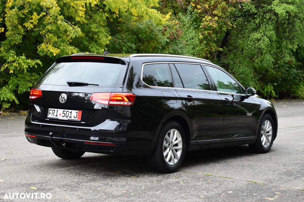 Volkswagen Passat Variant 2.0 TDI (BlueMotion Technology) Highline - 6