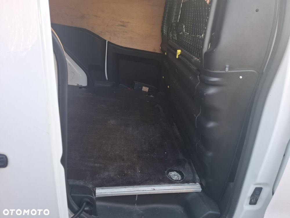 Citroën BERLINGO - 15