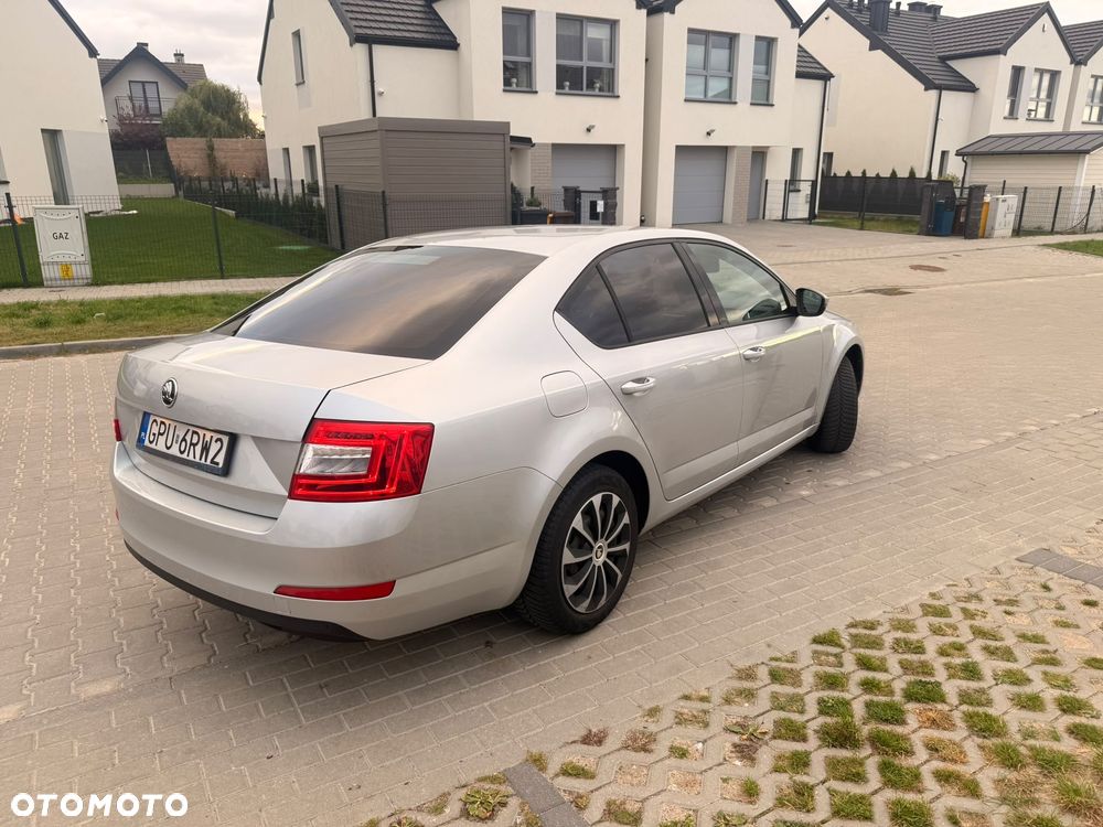 Skoda Octavia 2016 photo 3