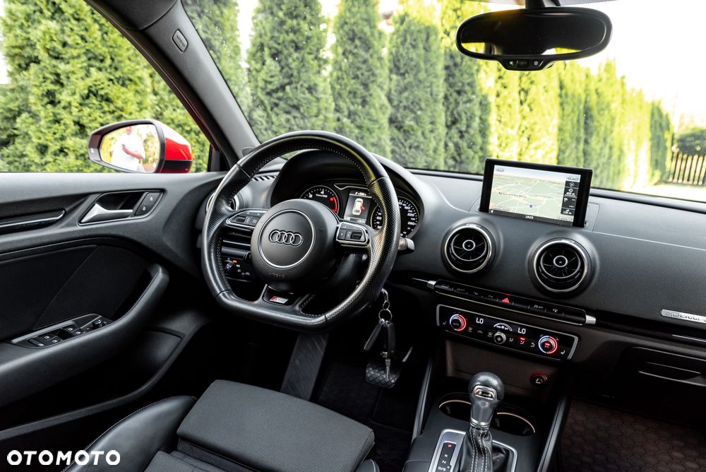 Audi A3 Sportback 2.0 TDI (clean diesel) quattro S tronic S line Sportpaket - 25