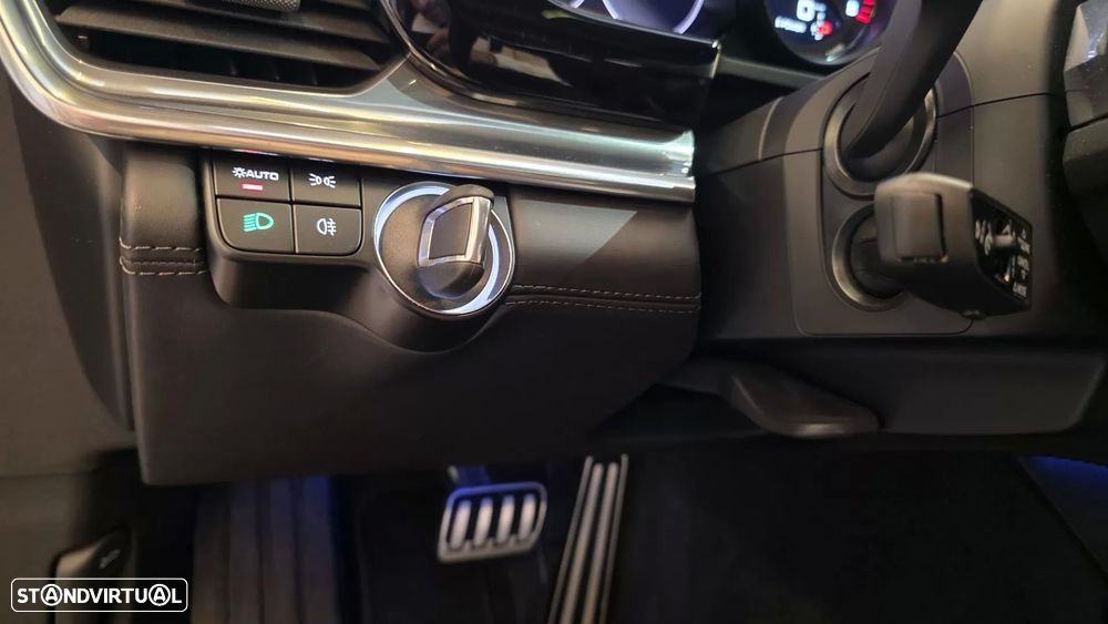 Porsche Panamera Sport Turismo 4S E-Hybrid - 46