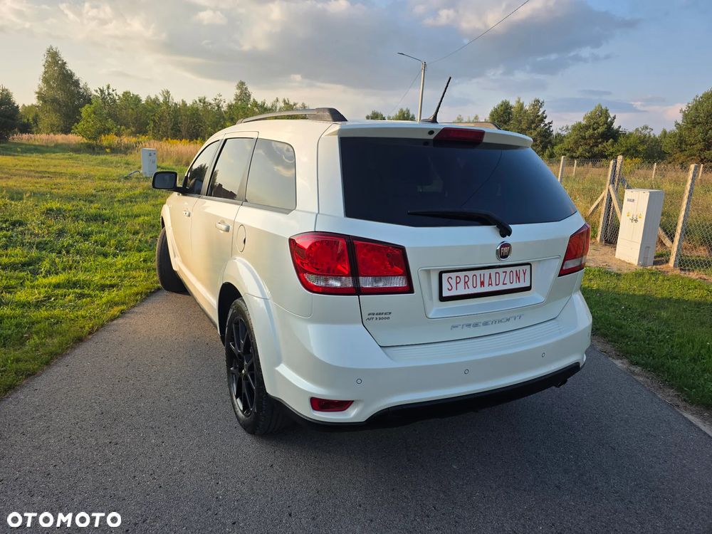 Fiat Freemont 2.0 Multijet Black Code AWD - 15