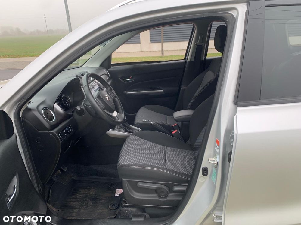 Suzuki Vitara 1.5 Dualjet Hybrid Allgrip AGS Comfort - 18