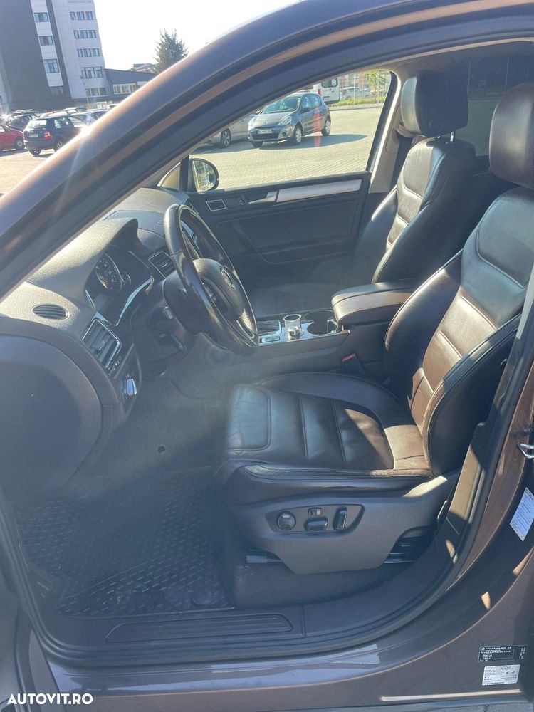 Volkswagen Touareg 3.0 V6 TDI BMT - 8