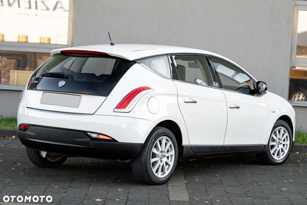 Lancia Delta 1.4 T-Jet Steel - 10