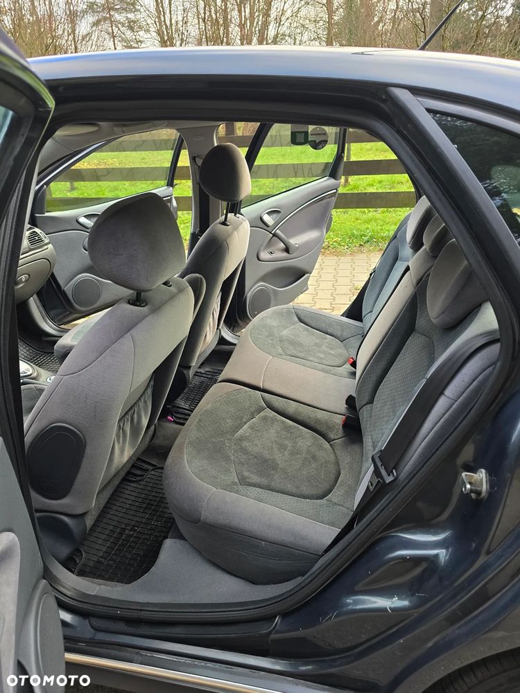 Citroën C5 2.0 16V Exclusive - 24