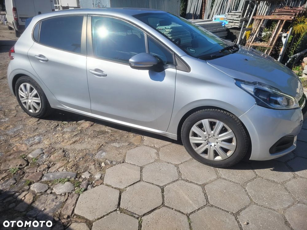 Peugeot 208 Blue-HDi 100 Stop&Start Allure - 10