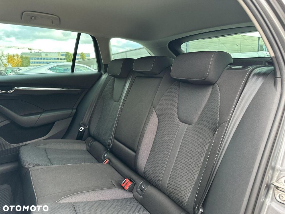 Skoda Octavia - 19