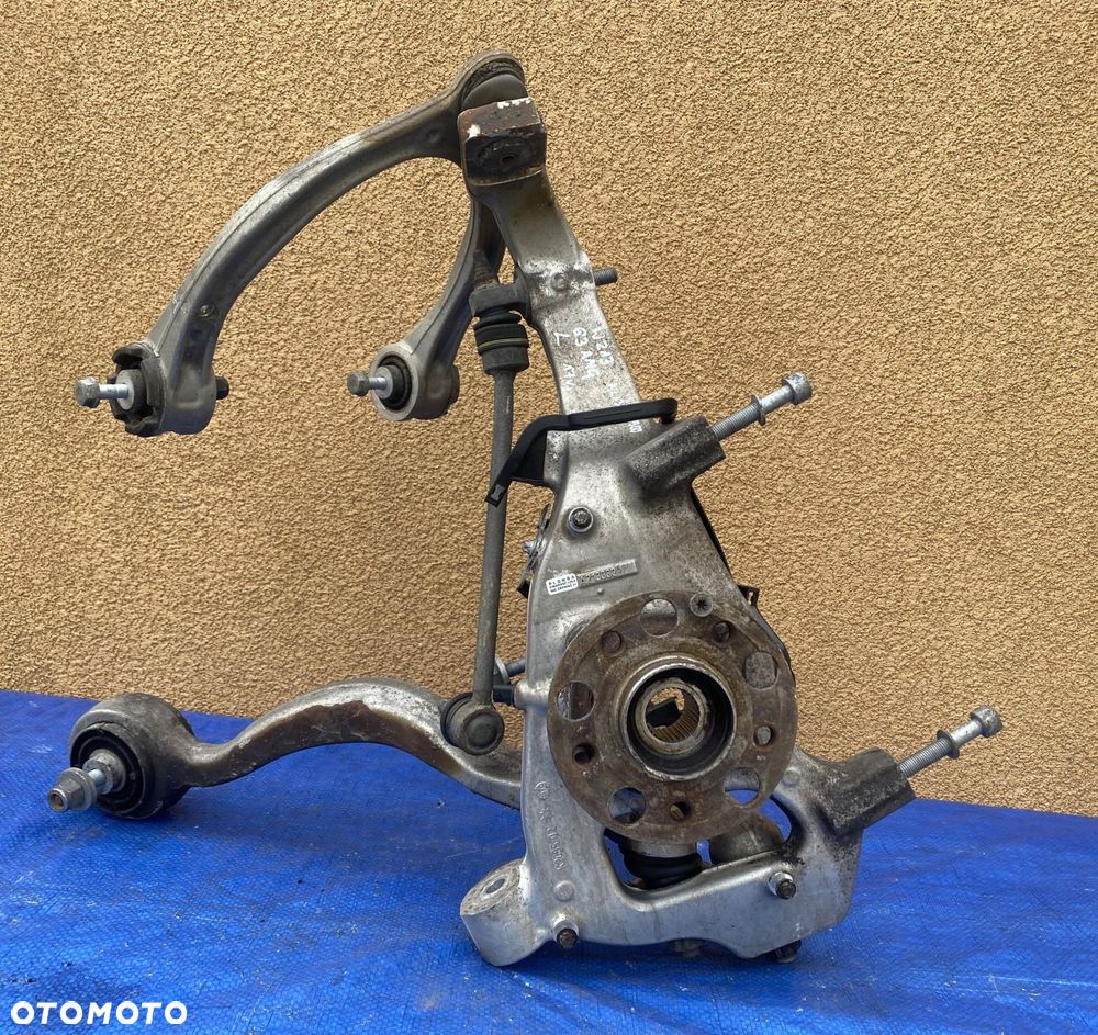 MERCEDES W213 6.3 AMG ZWROTNICA LEWY PRZÓD LEWA A2133325900 WACHACZ - 4