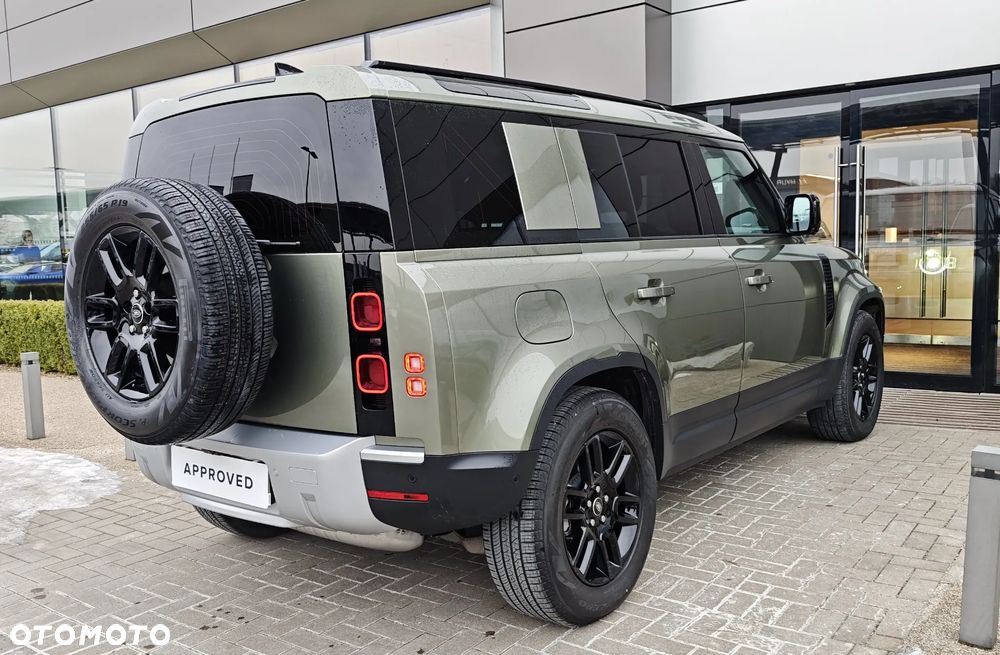 Land Rover Defender - 11