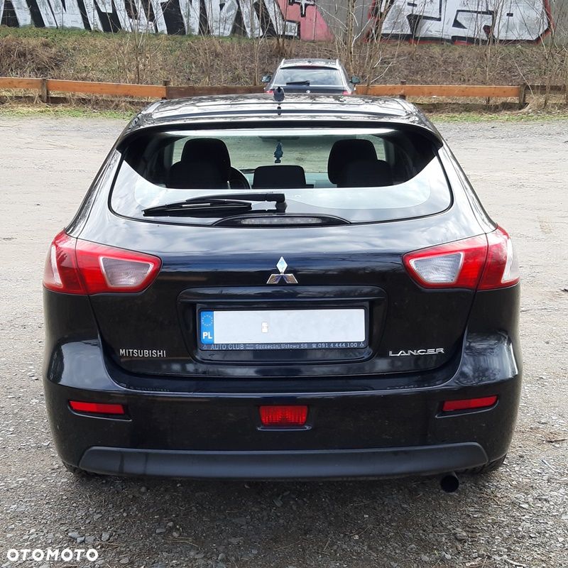 Mitsubishi Lancer 2.0 DID Instyle - 10