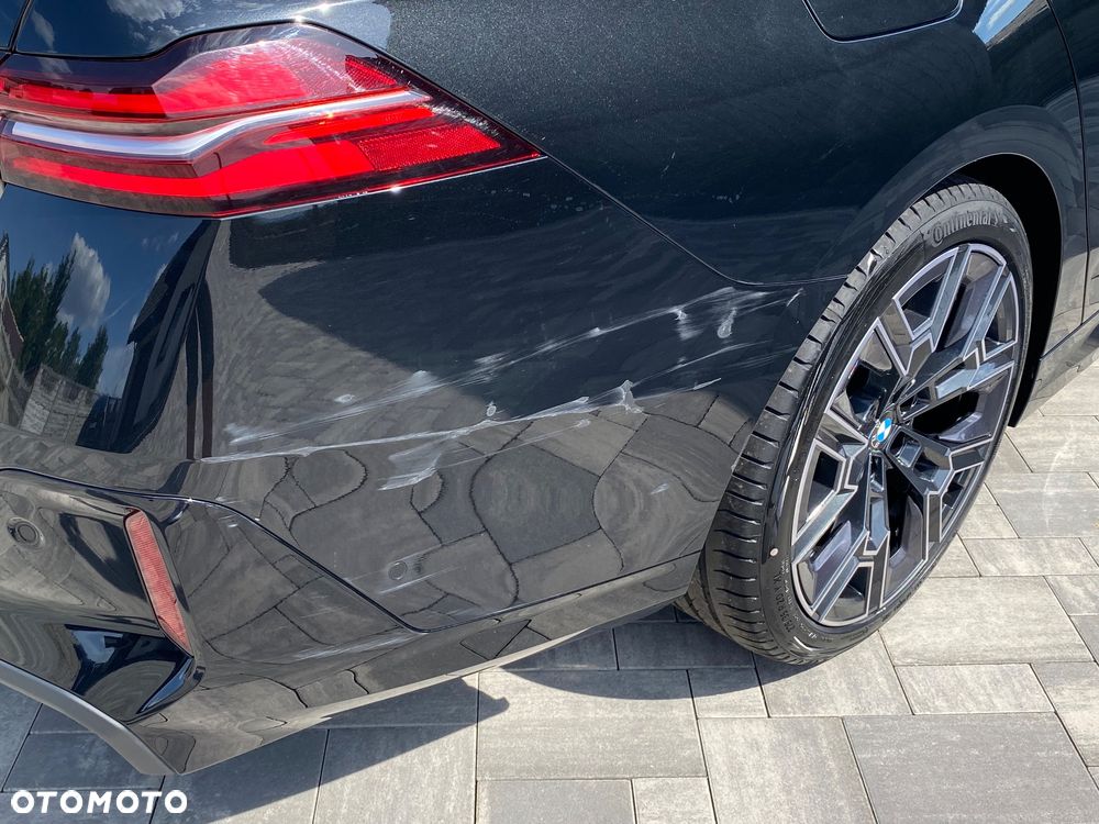 BMW Seria 5 520d xDrive - 27