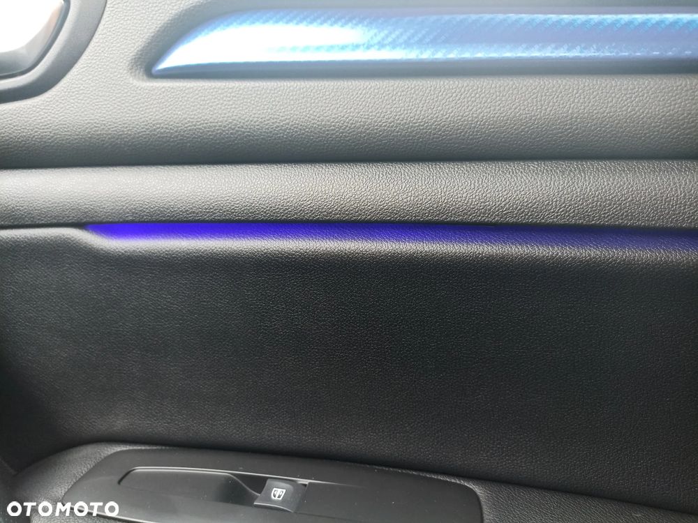 Renault Megane ENERGY dCi 130 GT LINE - 29