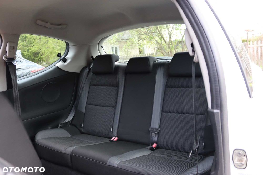 Peugeot 207 - 6