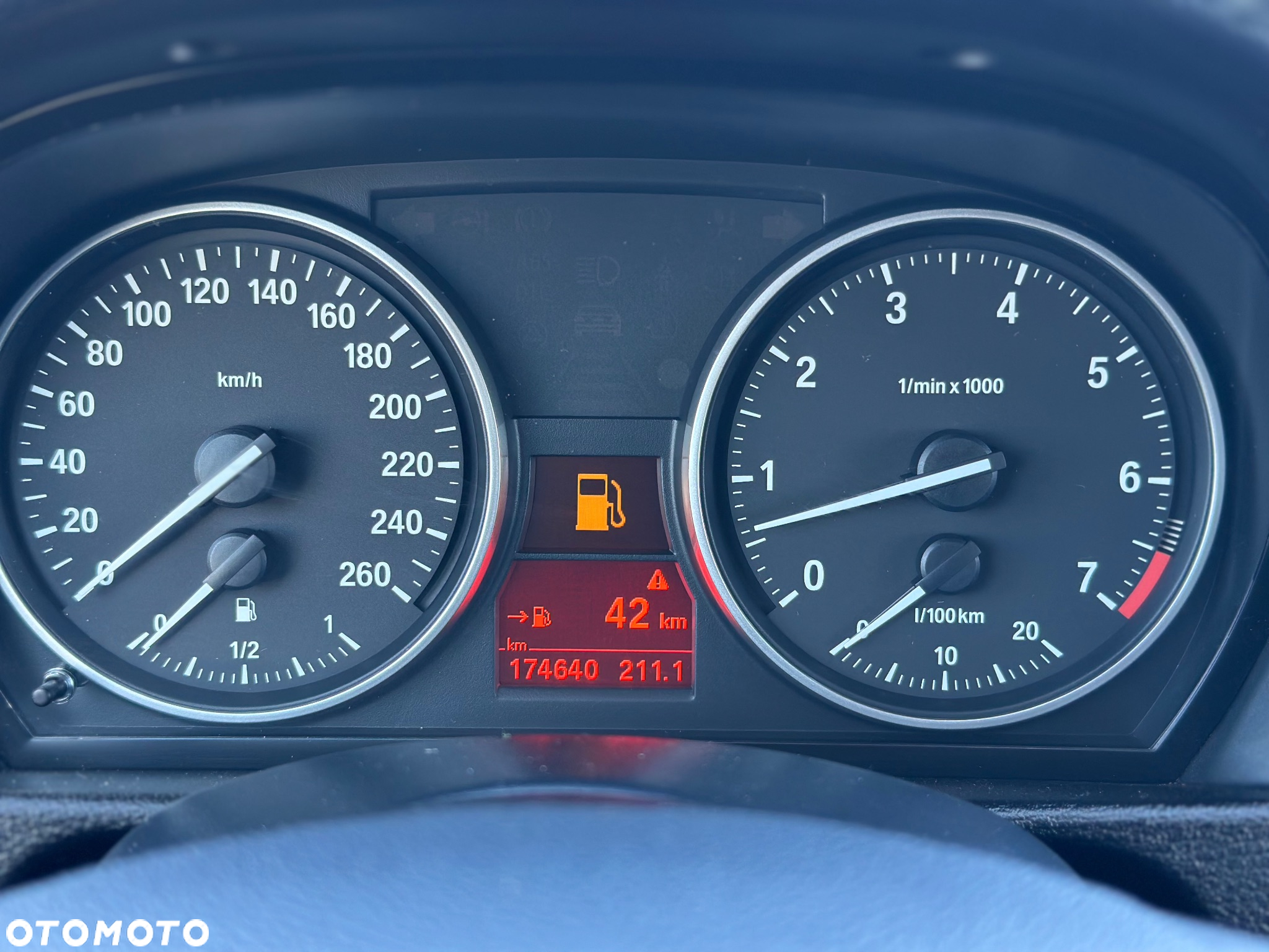 BMW X1 sDrive18i - 17