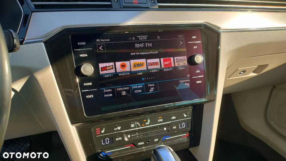 Volkswagen Passat 2.0 TDI 4Mot Elegance DSG - 19