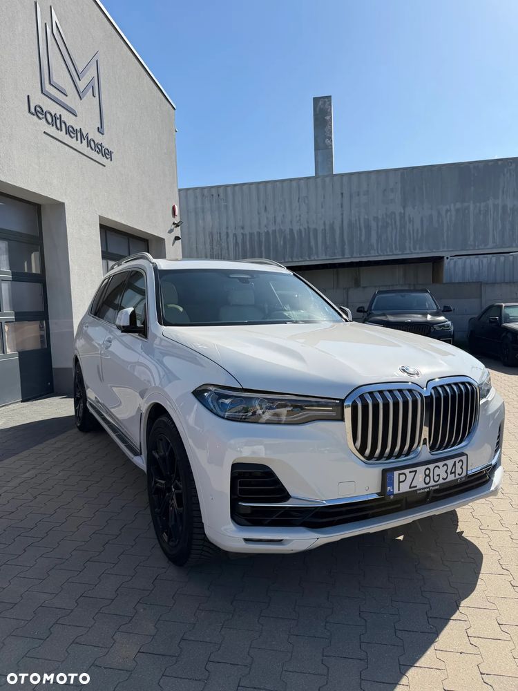 BMW X7 M50i sport - 1