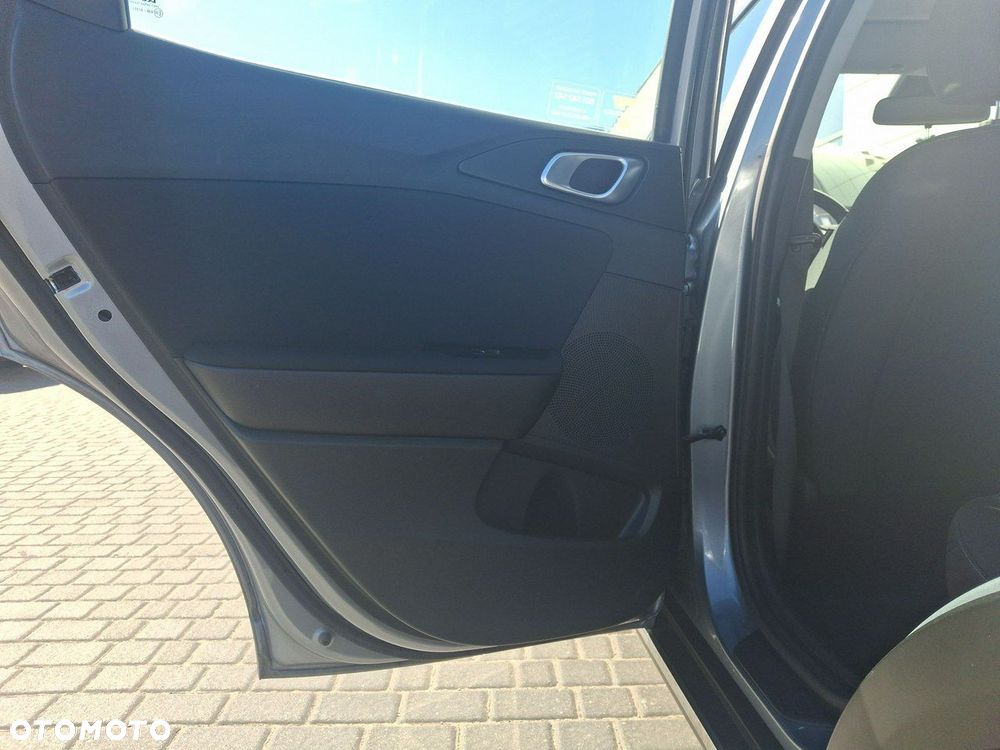 Kia XCeed 1.5 T-GDI M - 14