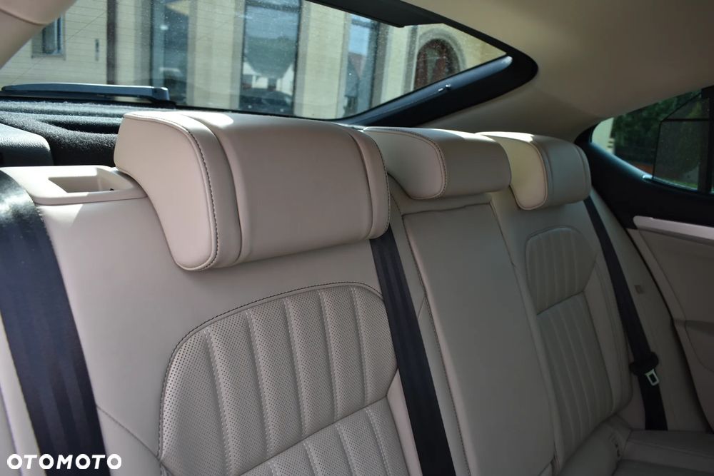 Skoda Superb 2.0 TDI SCR 4x4 L&K DSG - 35