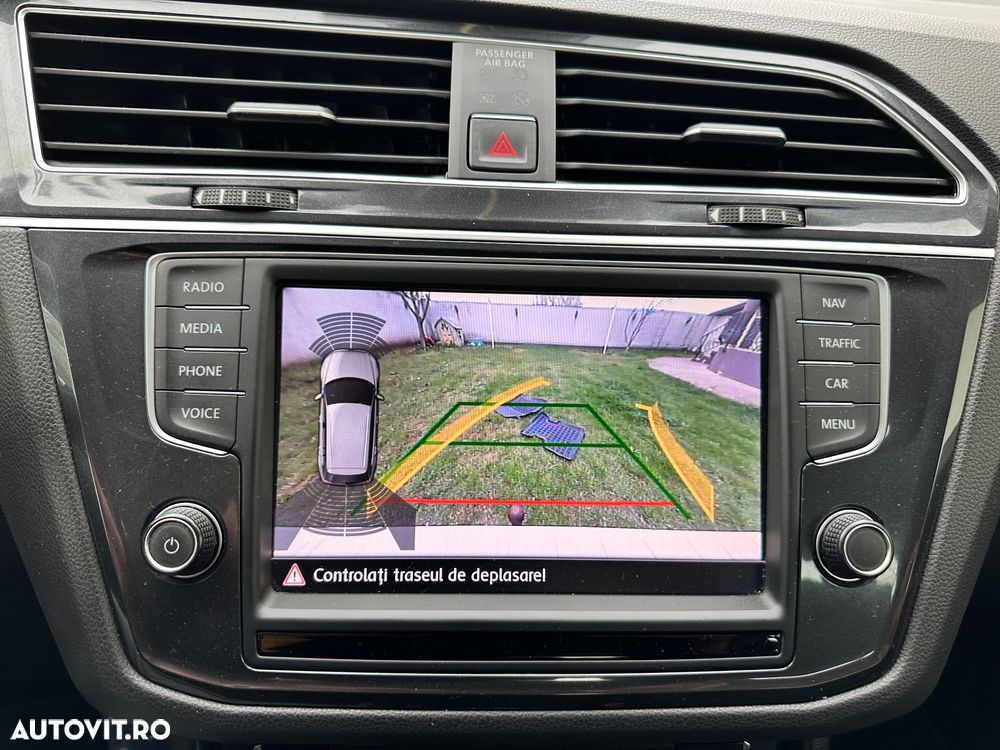 Volkswagen Tiguan 2.0 TDI SCR 4MOTION (BlueMotion Techn.) DSG Comfortline - 11