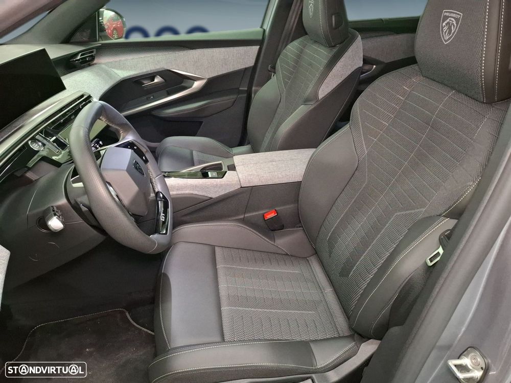 Peugeot E-5008 73 kWh GT - 11