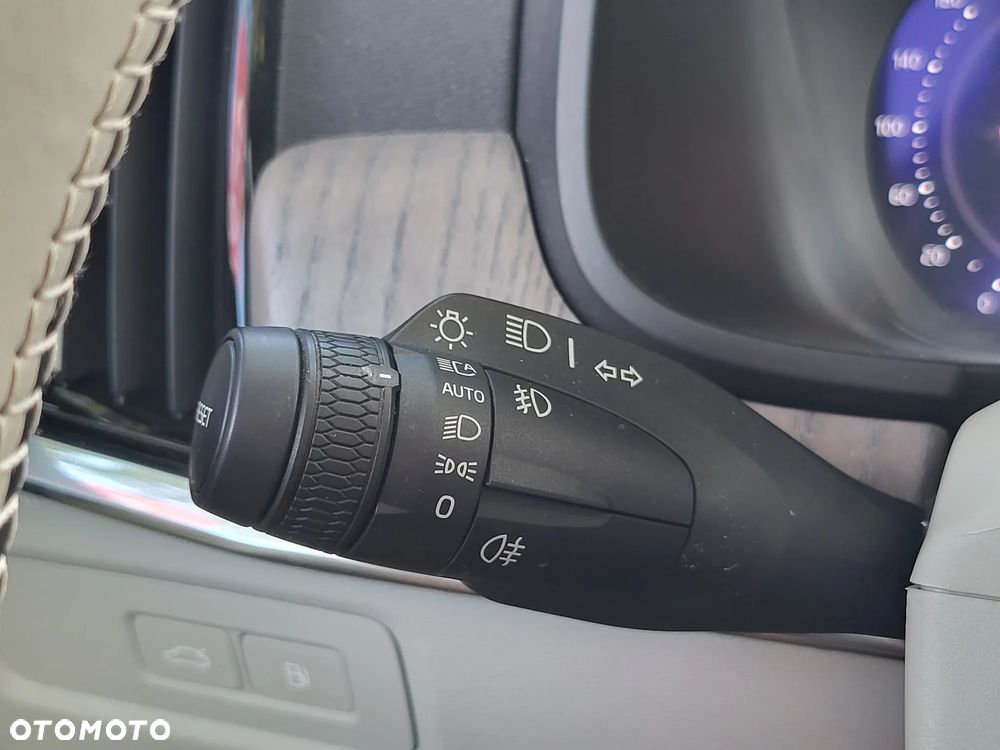 Volvo V90 - 23