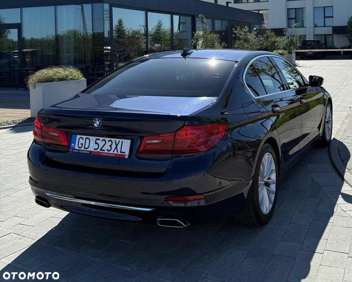 BMW Seria 5 540i xDrive Luxury Line - 9