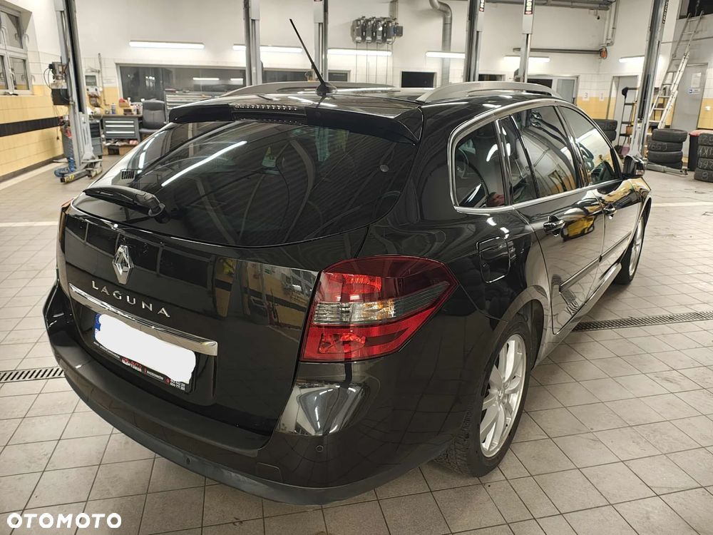Renault Laguna - 10