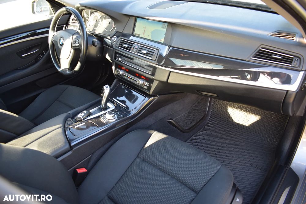 BMW Seria 5 520d Aut. - 6