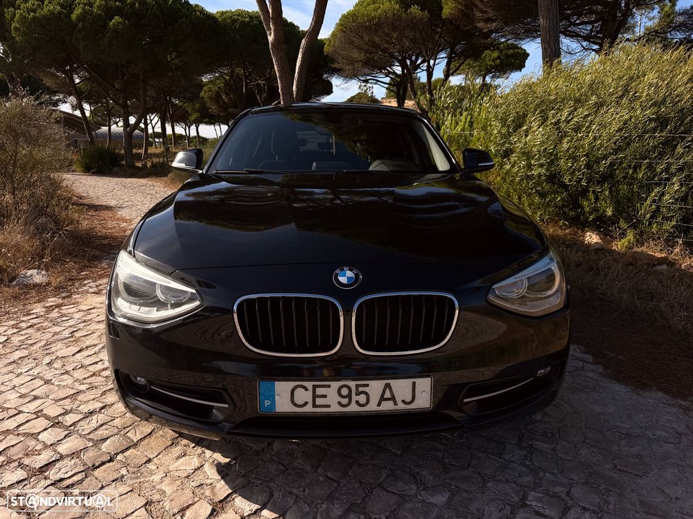 BMW 116 i Sport Line - 2