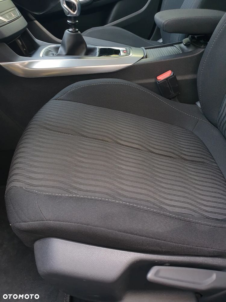 Peugeot 308 2.0 HDi Allure - 25