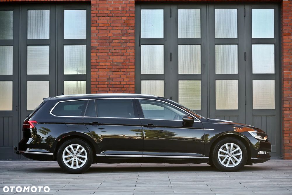 Volkswagen Passat Variant 2.0 TDI SCR 4Motion DSG Highline - 2