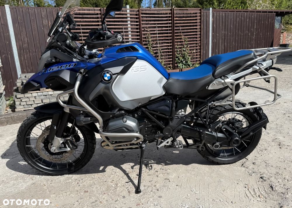 BMW R - 1