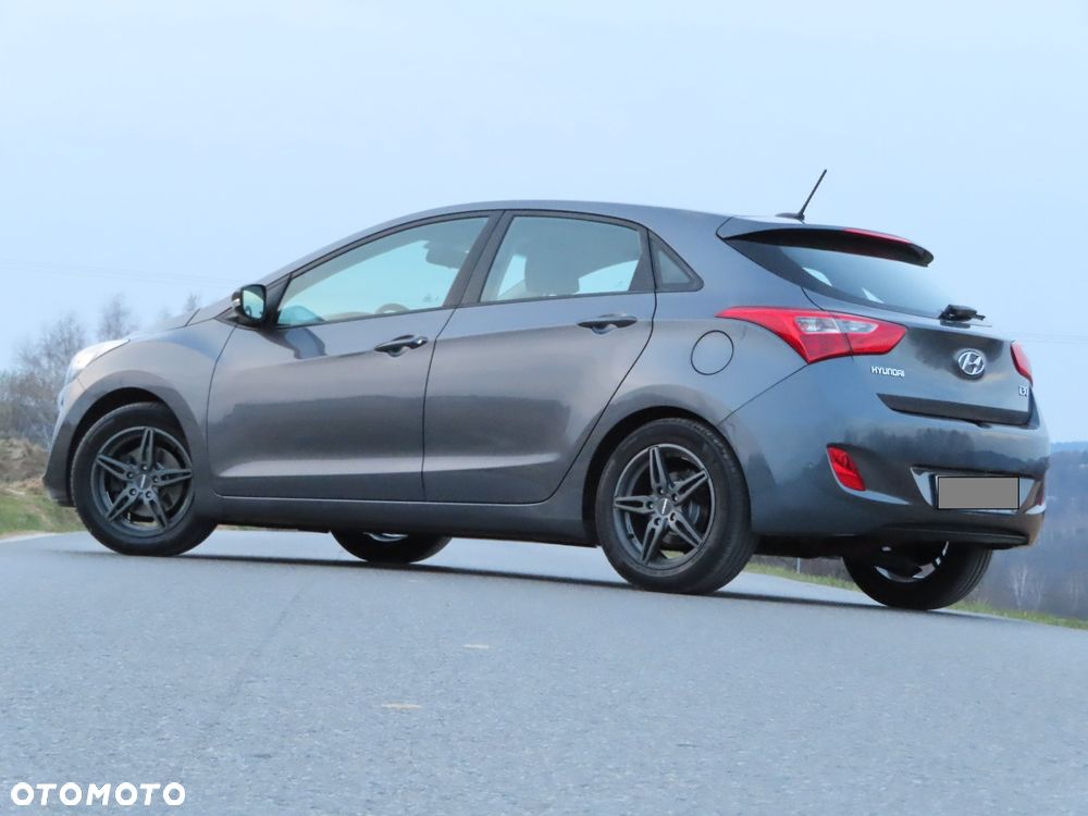 Hyundai i30 1.4 Trend - 3