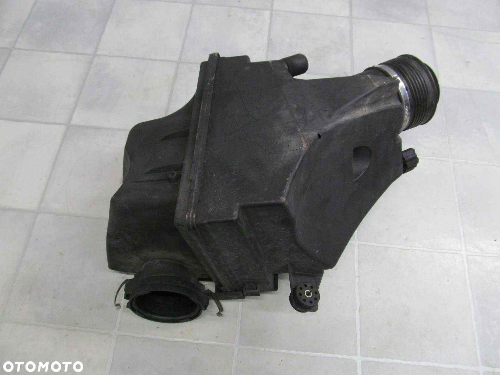 BMW E39 2.0 D OBUDOWA FILTRA POWIETRZA - 3