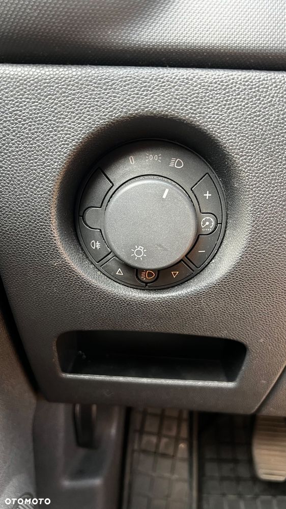 Opel Corsa - 7