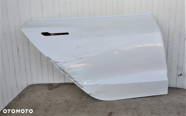 TESLA MODEL 3 DRZWI PRAWE TYŁ