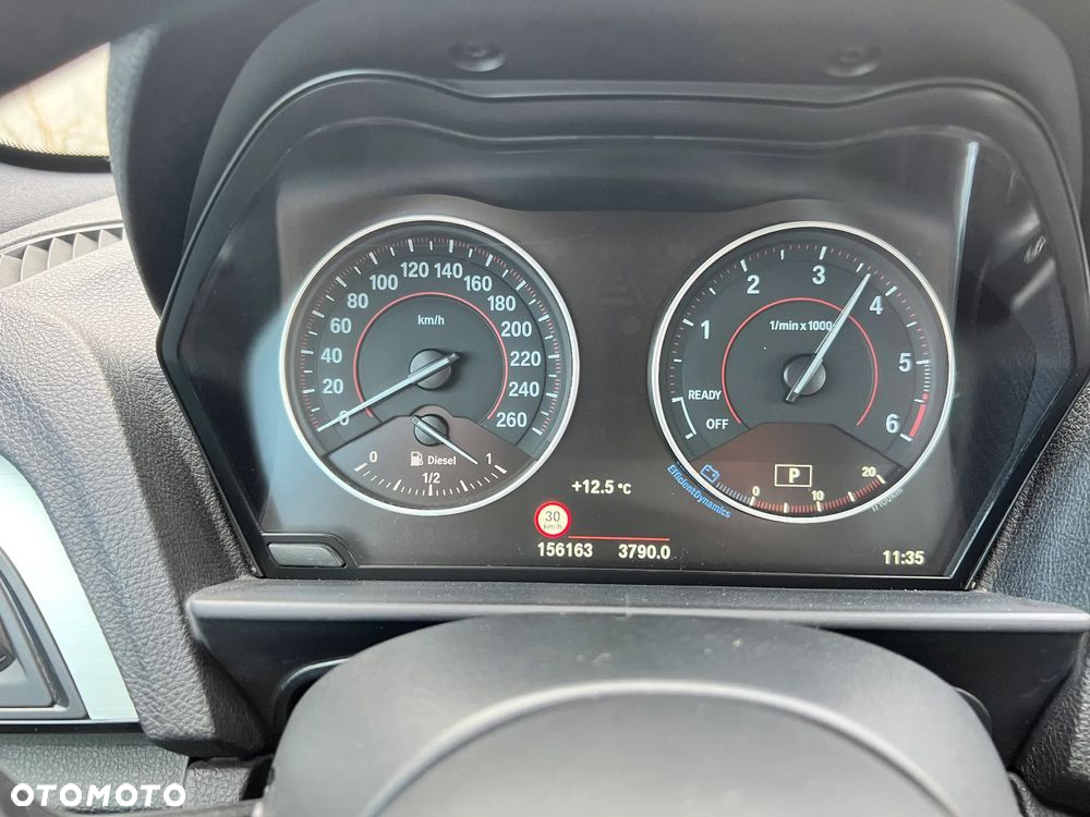 BMW Seria 2 225d Coupe M Sport - 11