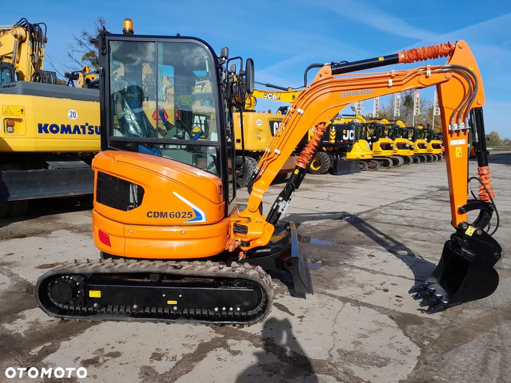 Kubota LONKING CDM6025 - 2
