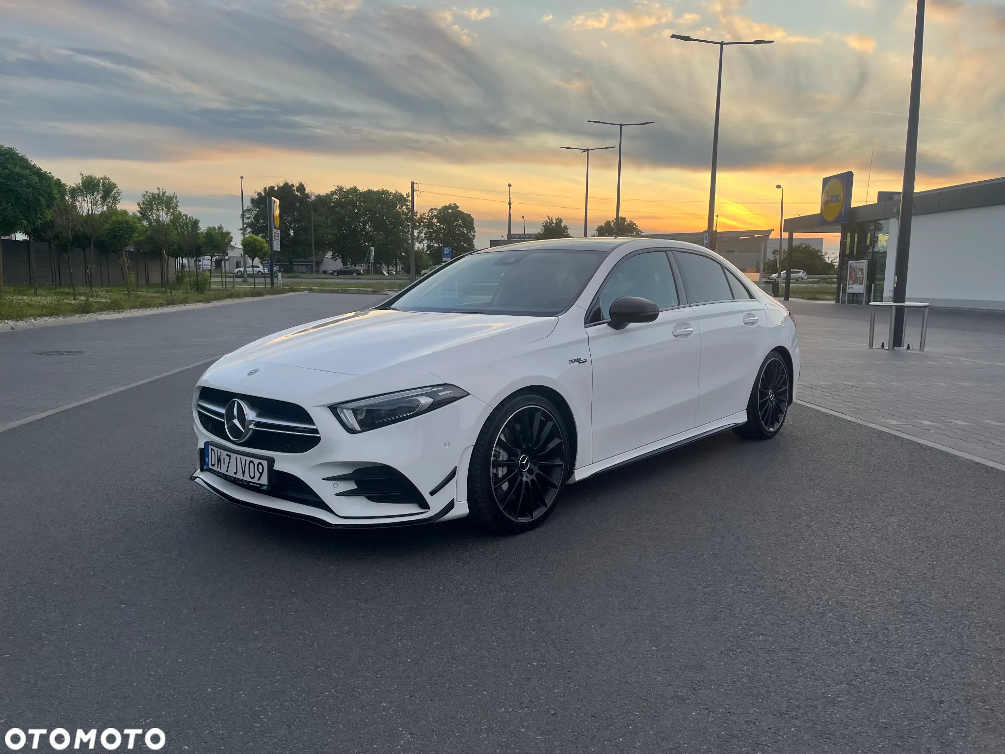 Mercedes-Benz Klasa A 35 AMG 4-Matic 7G-DCT - 20