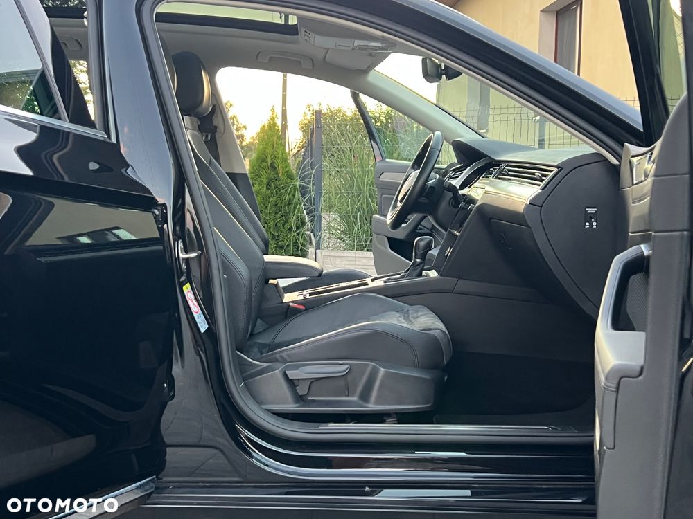 Volkswagen Passat 2.0 TDI BMT Highline DSG - 17