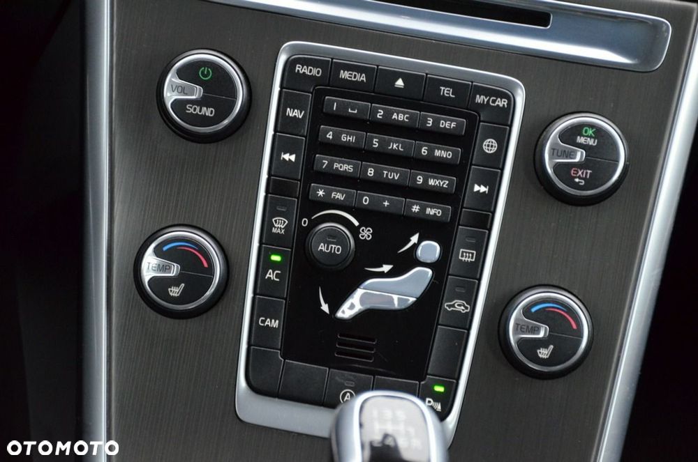 Volvo XC 60 - 31