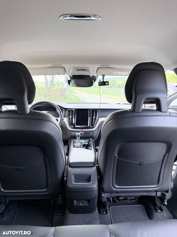 Volvo XC 60 B4 MHEV Inscription - 14