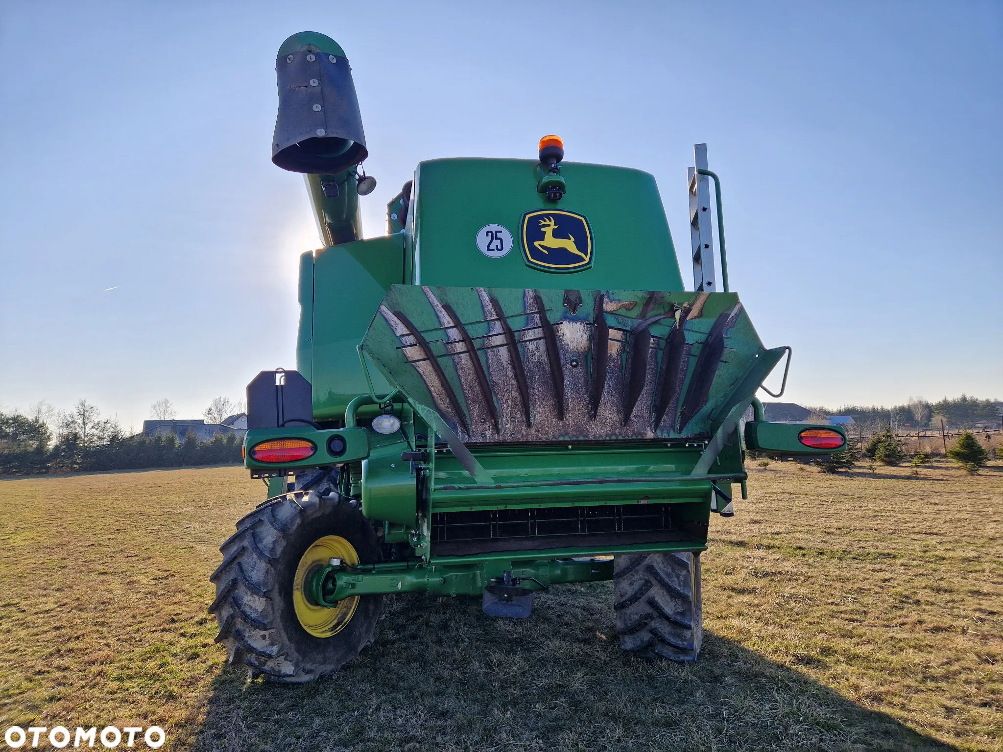 John Deere W540i - 21